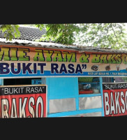 Mie Ayam Bakso Bukit Rasa outside