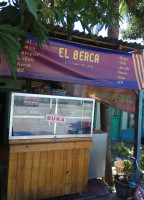 El Bercah outside