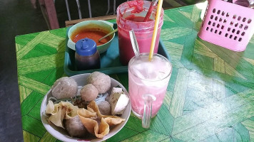 Bakso Villa food