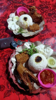 Penyet Kesurupan Cak Wesi food