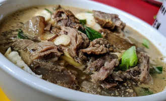 Joshua's Batchoy food