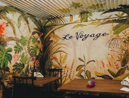 Le Voyage food