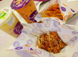 Chatime Kapitolyo food