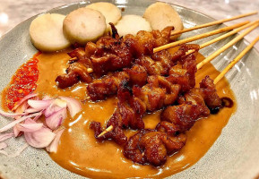 Sate Gule Kambing Mbah Jedung food