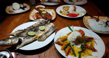 Lesehan Segara Tegeh food