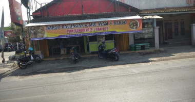 Bakso Balungan Mie Ayam Pak To outside