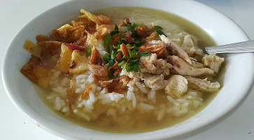 Soto Ayam Khas Solo Mas Joko food