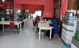 Rm. Minang Jaya inside