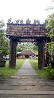 Omah Kecebong outside