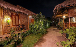 Omah Kecebong outside