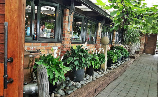 Vilagrad Winery outside