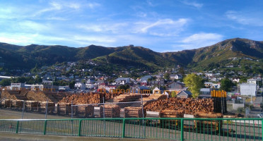 Lyttelton Seafoods outside