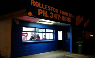 Rolleston Food outside