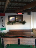 Zac's Pizzeria inside