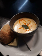 Oxford Club food
