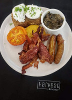 Harvest Kitchen food