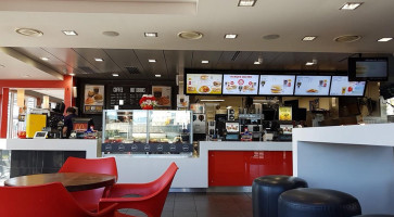 Mcdonald's Hawera inside