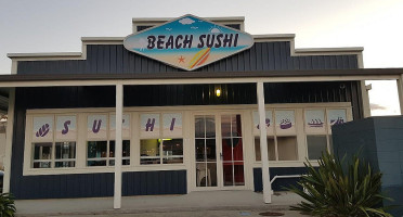 Beach Sushi outside