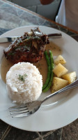 Parola Baywalk food