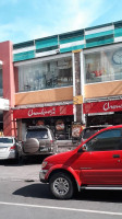 Chowking outside