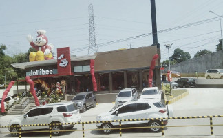 Jollibee Limay, Bataan outside