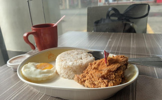 Jollibee food