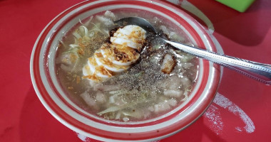 Tibsok Special Batchoy And Lomi House food