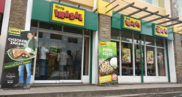 Mang Inasal outside