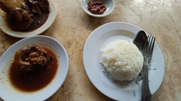 Hilltop Kambingan Bulalohan food