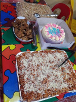 Myla's Mamburao Pizza food