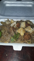 Myla's Mamburao Pizza food