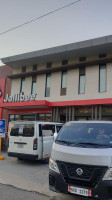 Jollibee outside