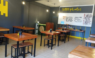 5000 Plates Cafe Malasiqui inside