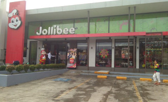 Jollibee Molave Zamboanga Del Sur outside