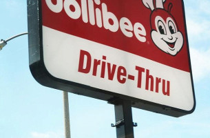 Jollibee outside