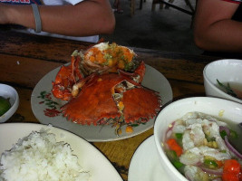 Joyjoy's Seafoods food