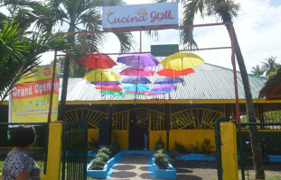 Cucina Grill outside