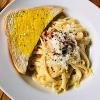 Mich's Garden Cafe And food