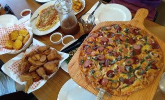 Shakey's Sm City Rosales food