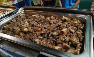 Barbie Darl's Buffet Restaurant Catering Services food