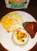 Cj's Foodhauz food