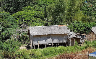 Bheng Canteen outside