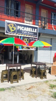 Picabelle Café Surallah outside