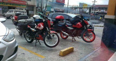 Jollibee outside