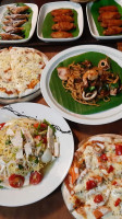 Chookiat Pool And Pizza, Mae Sariang Town food