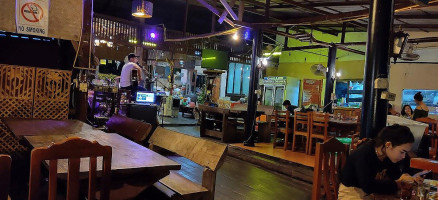 Folk Song Krua Kan Eng inside