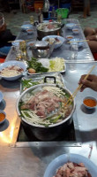 ร้านคุณเดือนเนื้อย่าง food