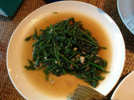 ครัวจันท์สุข food