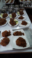 ครัวจันท์สุข food