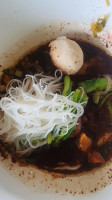 ร้านก๋วยเตี๋ยวเรือแม่ประไพ food